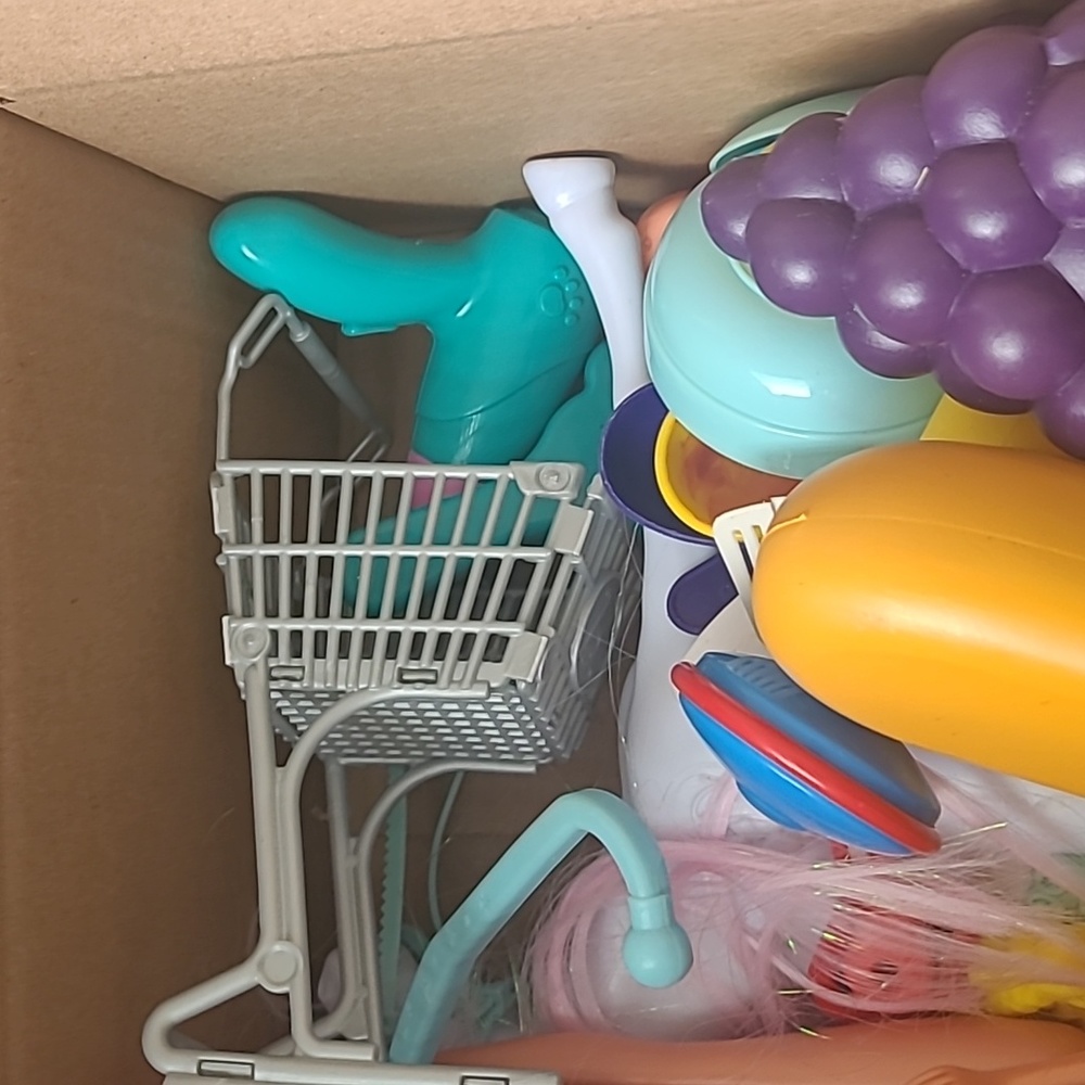 Toys bundle - Picture 3 of 4